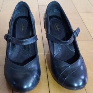 Clarks Bendables Women's Black Mary Jane Shoes